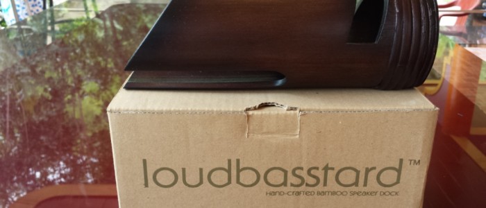 Loubasstard bamboo amplifier speaker